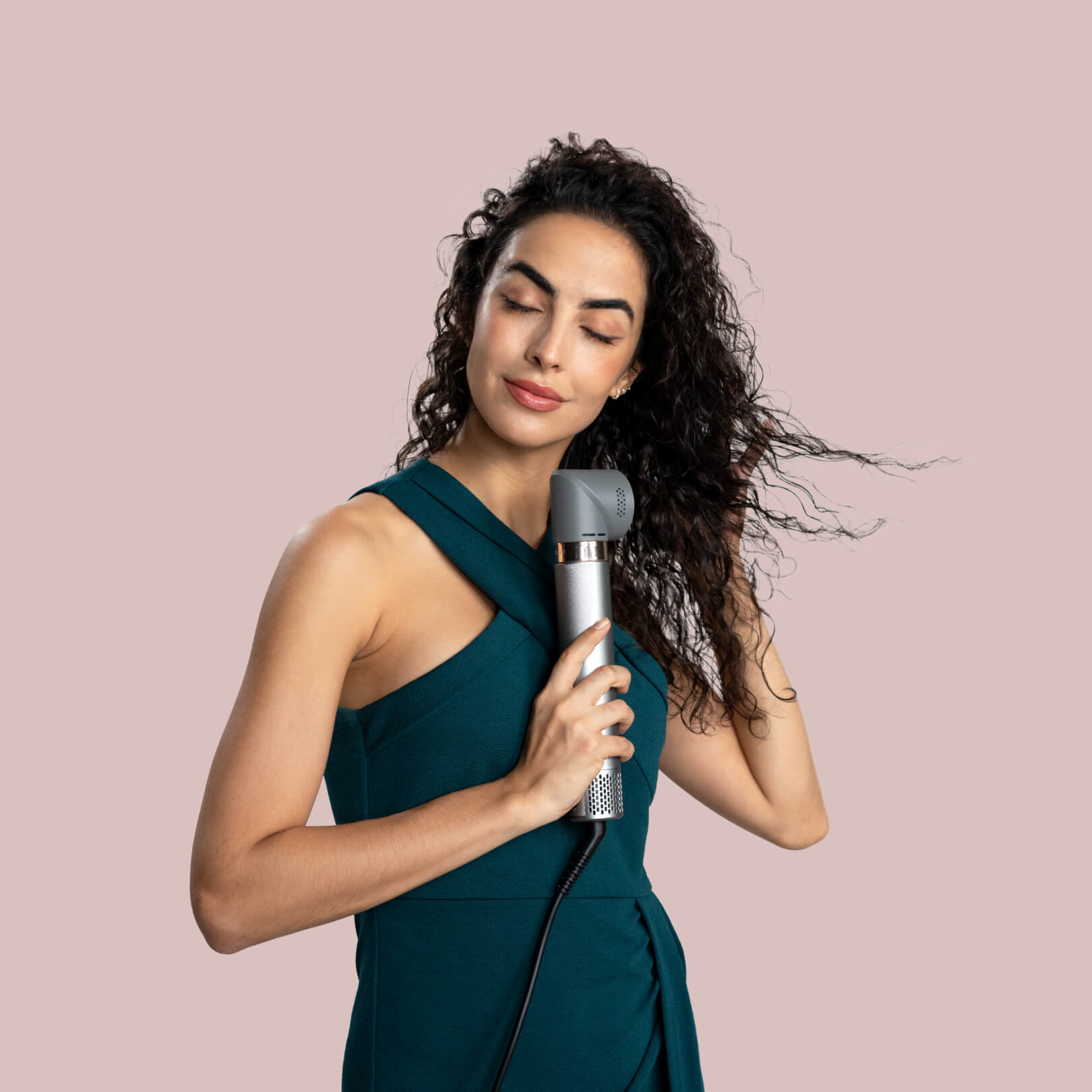 Nuvy Smoothing Multi-styler